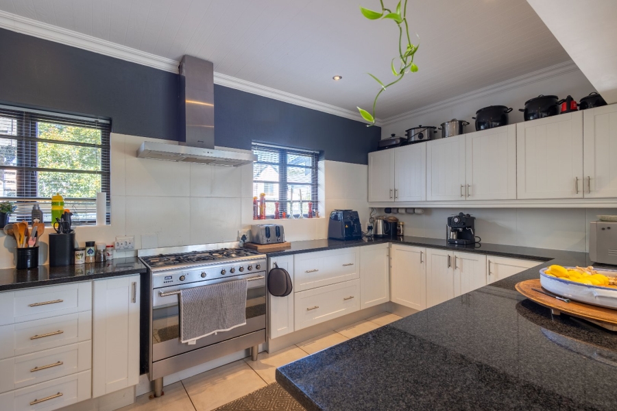 5 Bedroom Property for Sale in Seaside Longships Western Cape